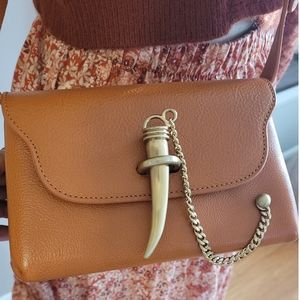 Sancia Anouk Tooth Crossbody Bag